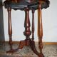 Antique English round table. Petite table ronde anglaise