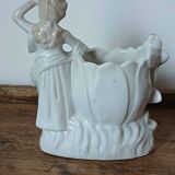 Petit vase représentant une femme - époque art nouveau