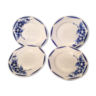 4 flat plates in earthenware stamped Moulin des Loups