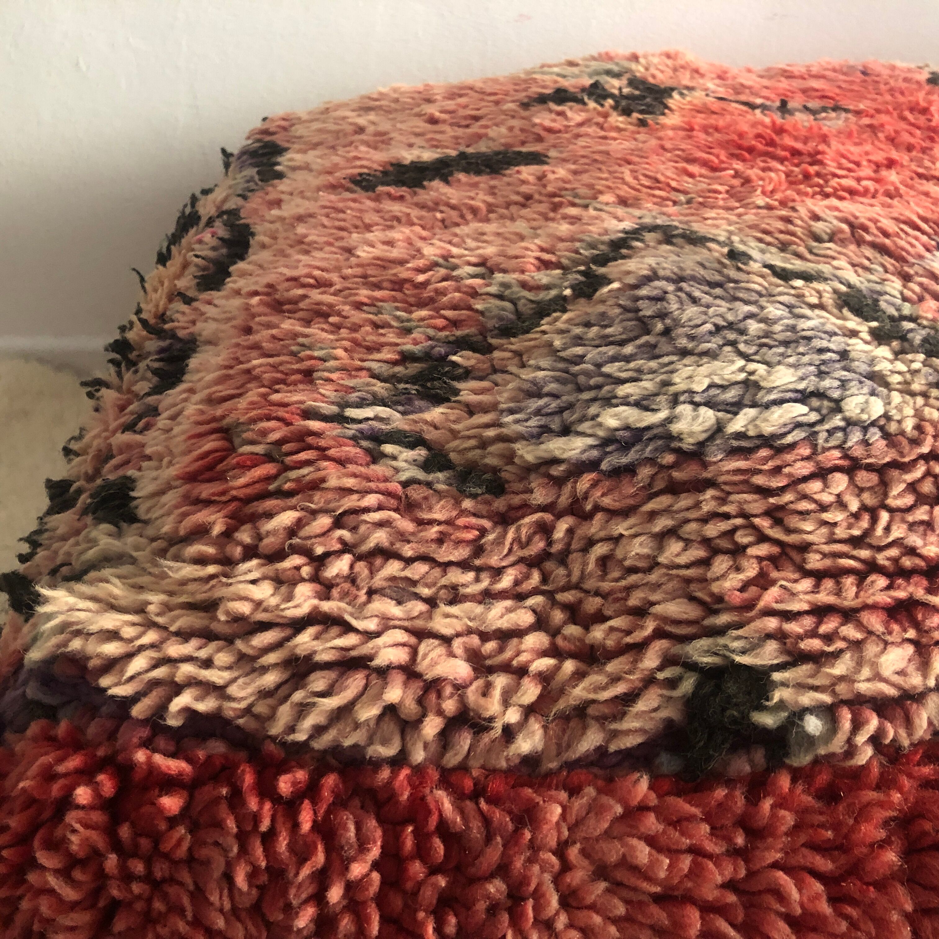 Authentic vintage berber pouf "boujaad" ethnic chic
