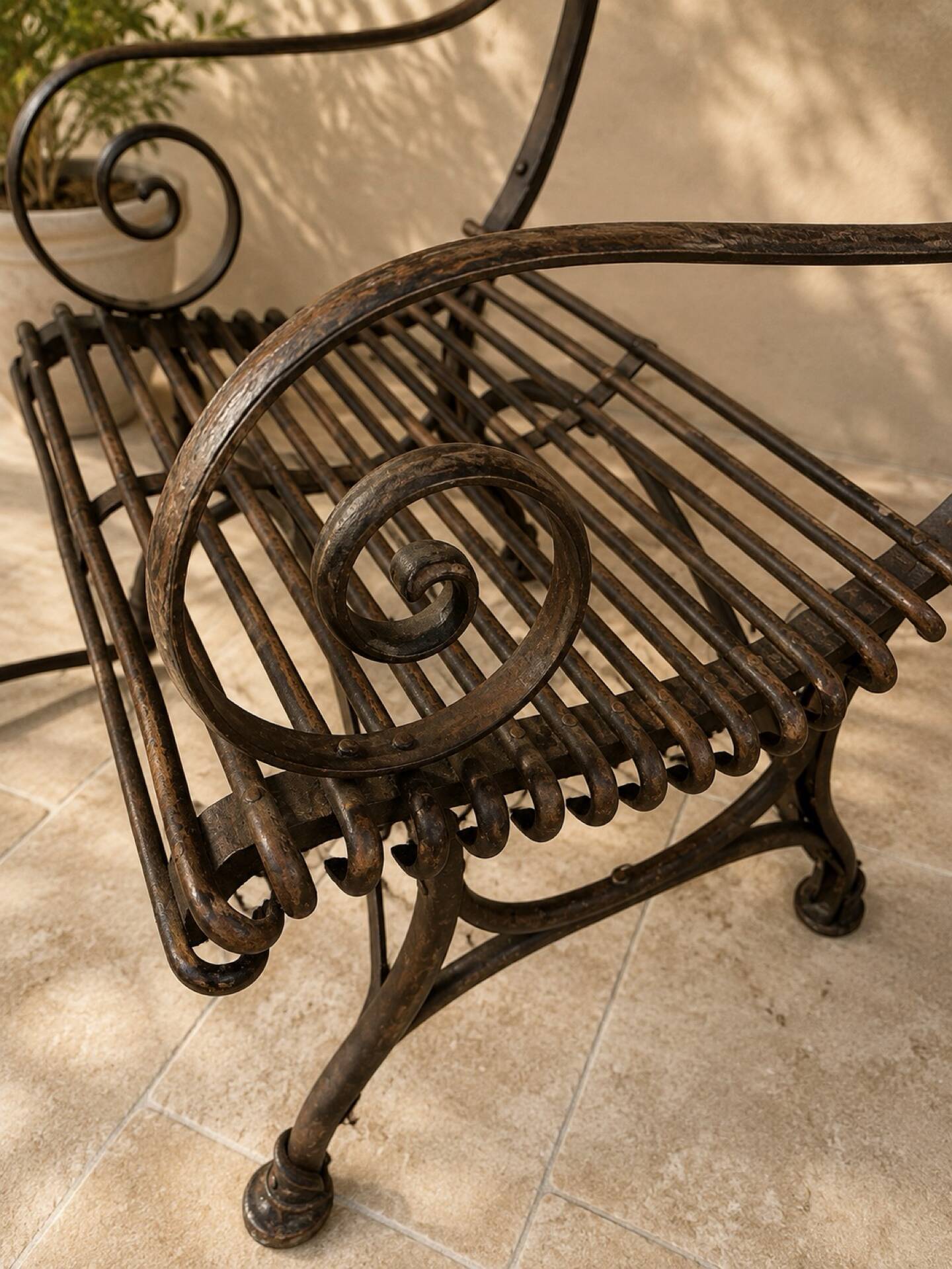 Garden furniture from Arras - Saint-Sauveur Factory - Late 19th century / Circa 1900