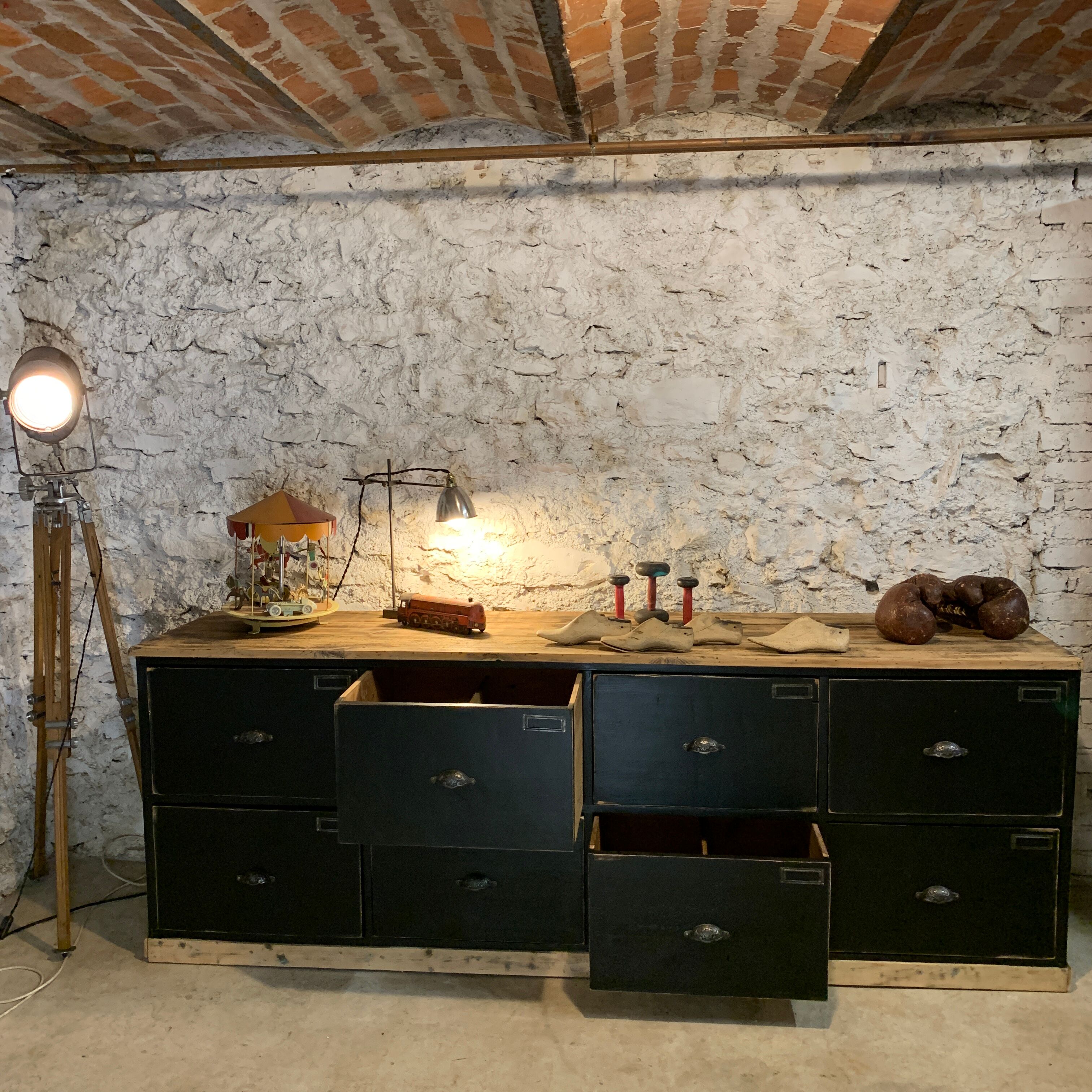 Workshop craft furniture