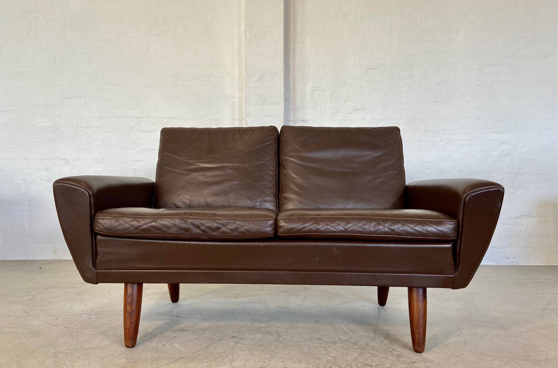 Canapé 2 places g. thams vintage rétro danois du milieu du siècle en cuir de coco des années 60