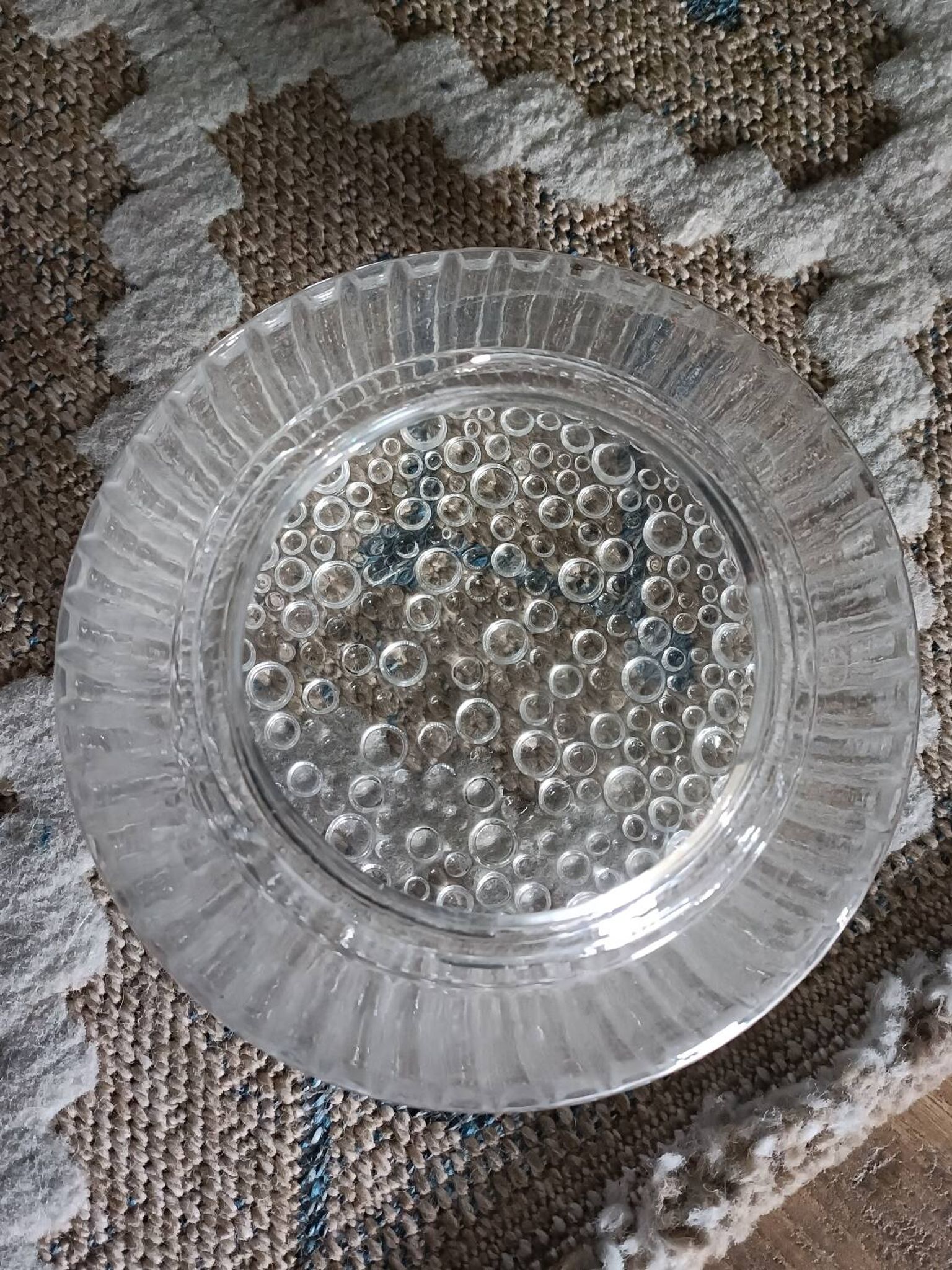 Plafonnier, applique en verre pressé, 1970