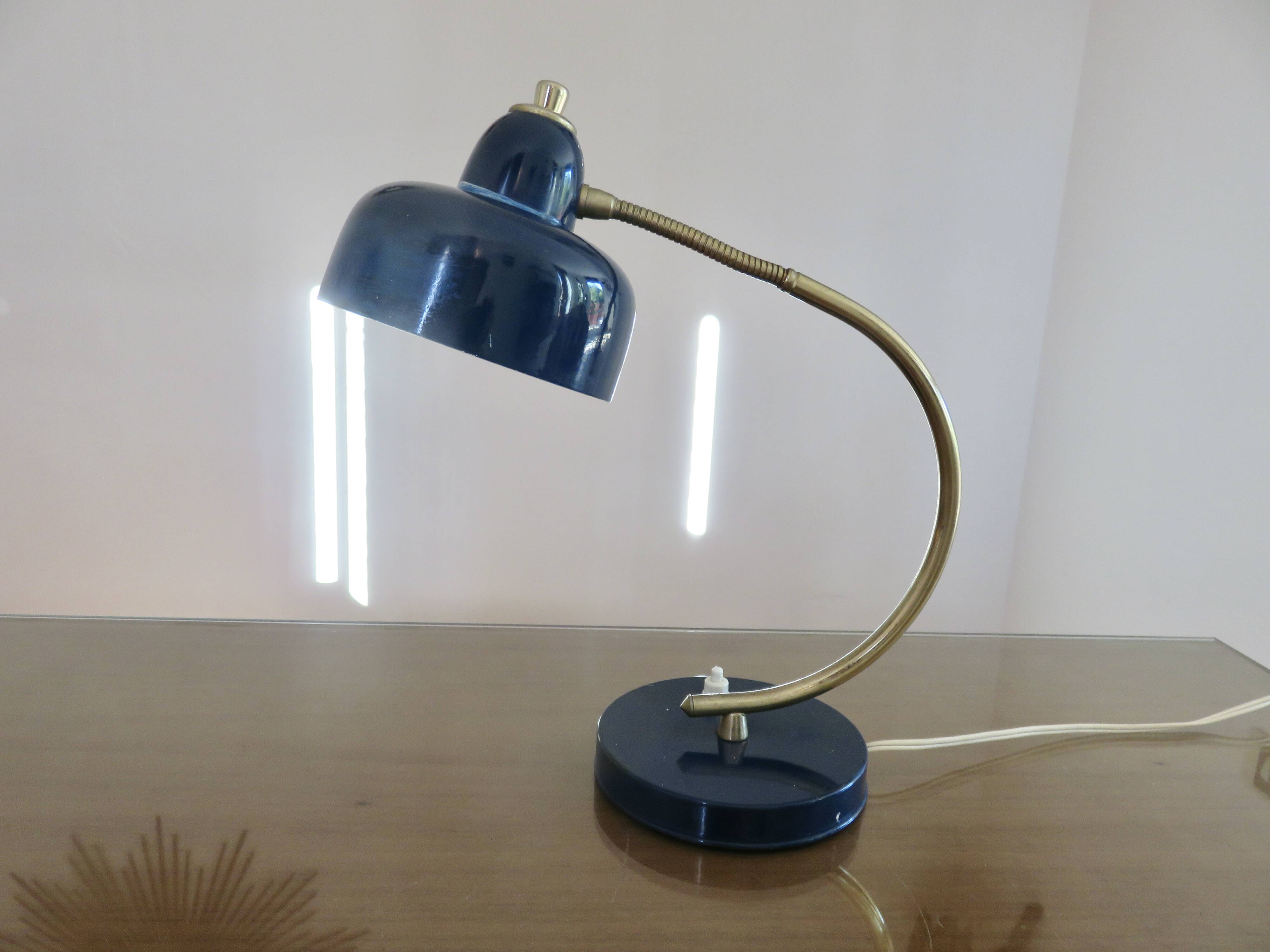 60s cocotte lamp