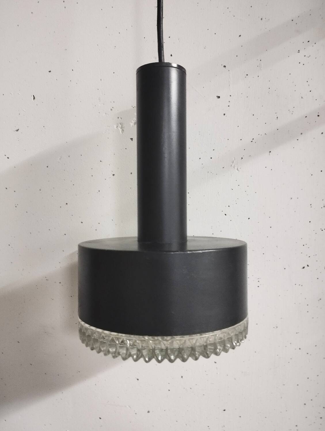 Raak black suspension