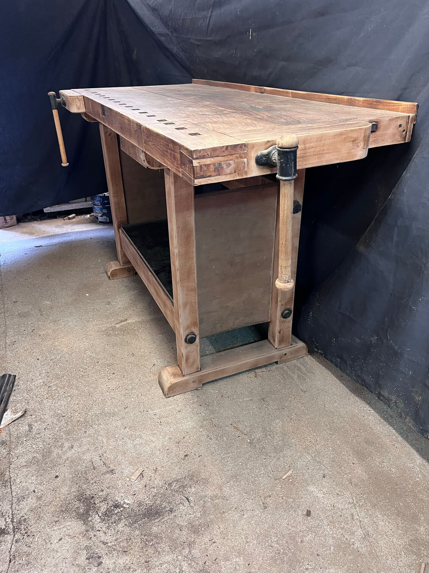 Cabinetmaker's workbench