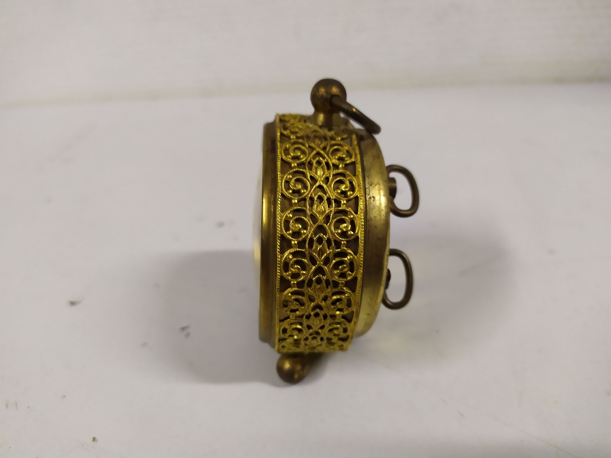 beautiful little golden mechanical alarm clock - vintage - TALGO - works