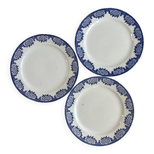 Terre de fer lot de 3 assiettes plates Sarreguemines et Digoin