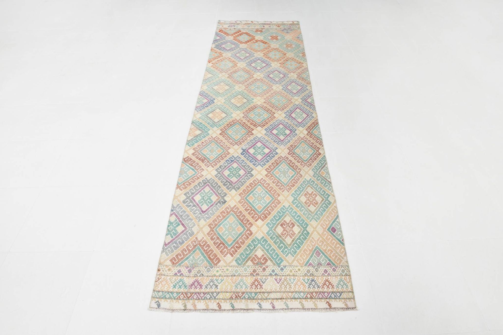 3x9 Soft Pastel Kilim Runner Rug, 81x286Cm