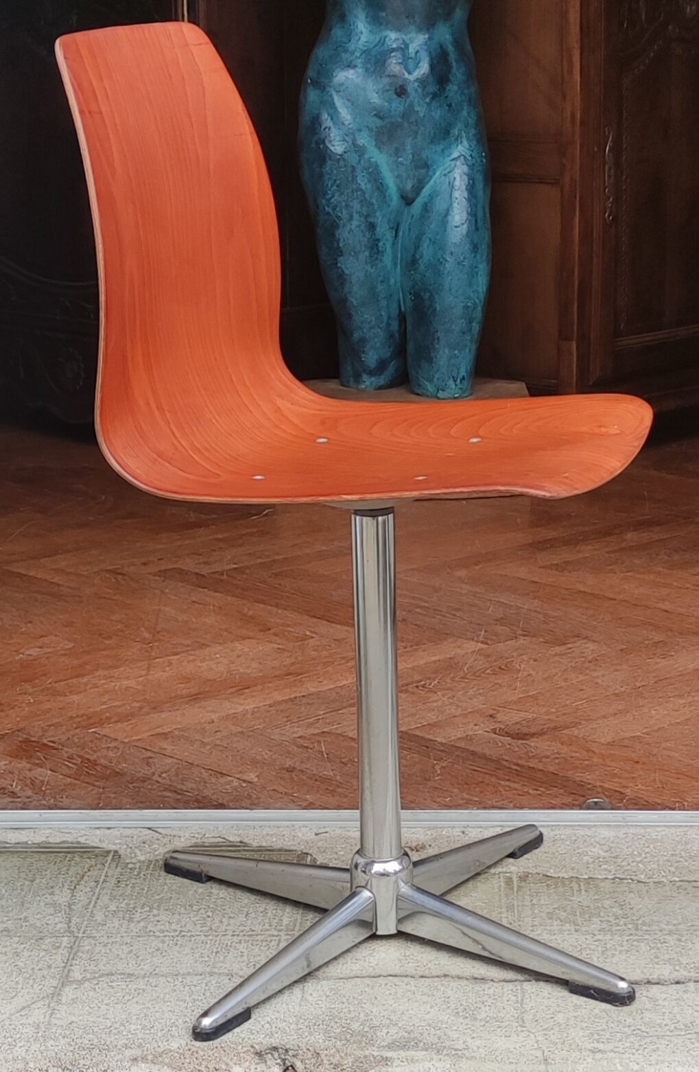 Pair of Pagholz chairs/design 20th