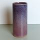 Vase rouleau rose et bleu signé