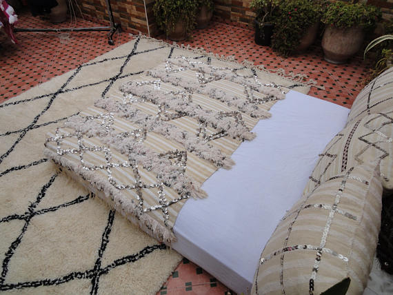 Beige Handira 165 x 110 cm