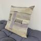 Coussin en toile ancienne style Kilim