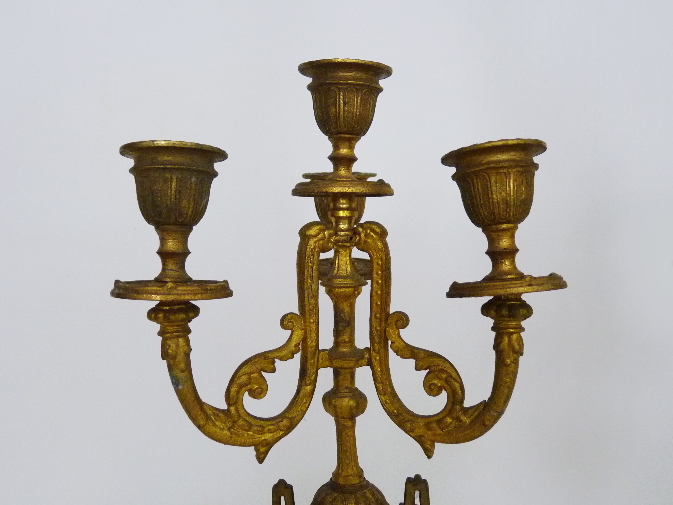 Paire de candélabres à 4 branches bronze et marbre style Napoléon III, XIXè