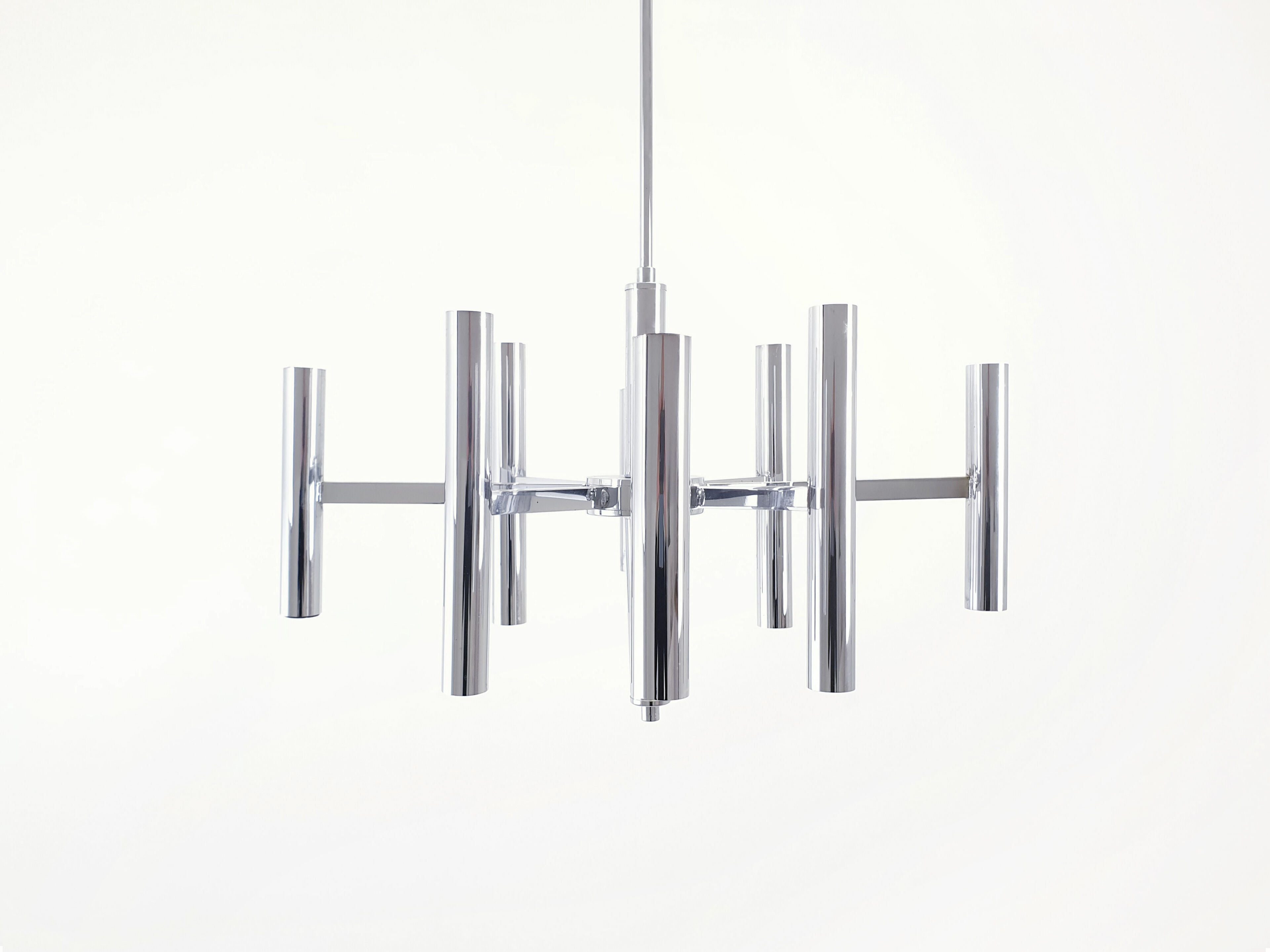 Hanging chrome