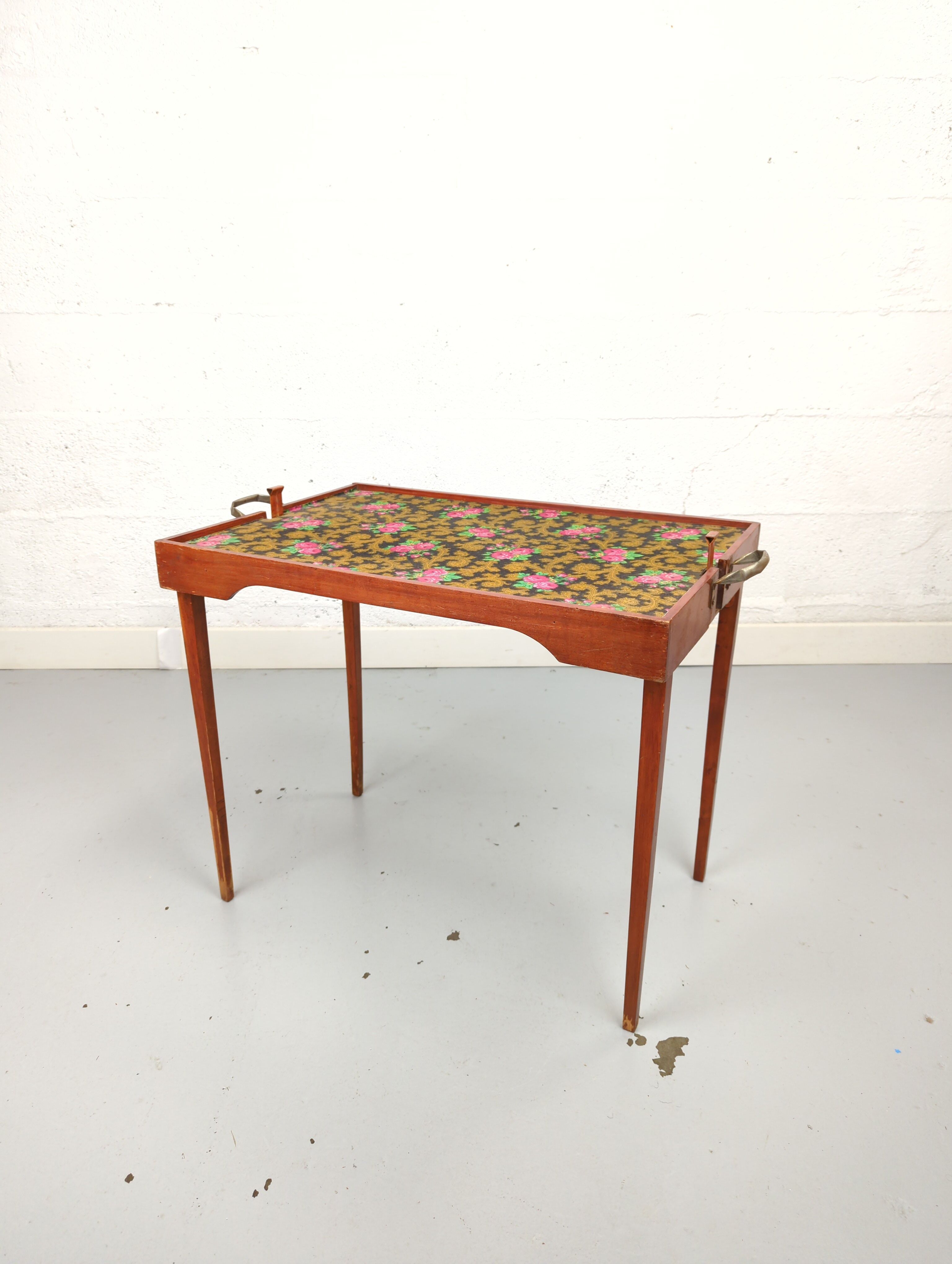 Folding side table flower top patented SGDG