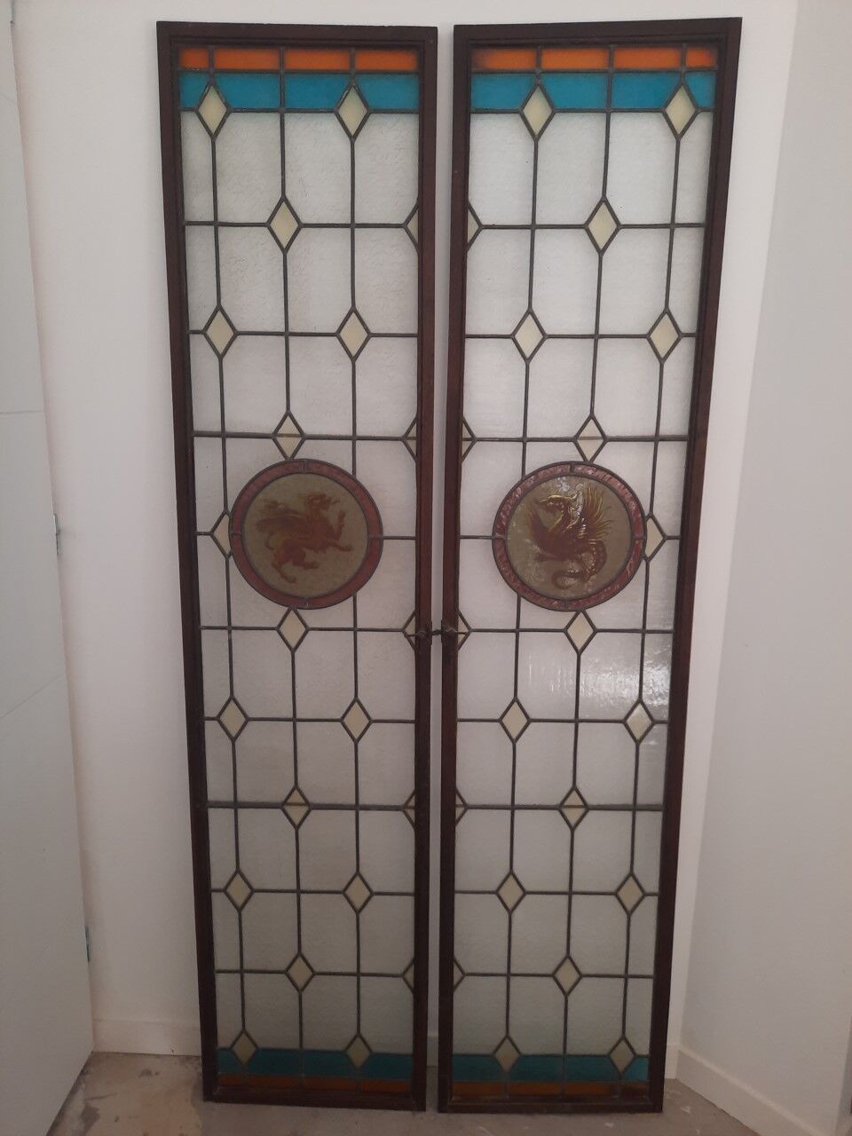 Double porte ancienne vitraux