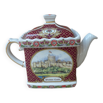 Teapot Windsor Castle by James Sandler England