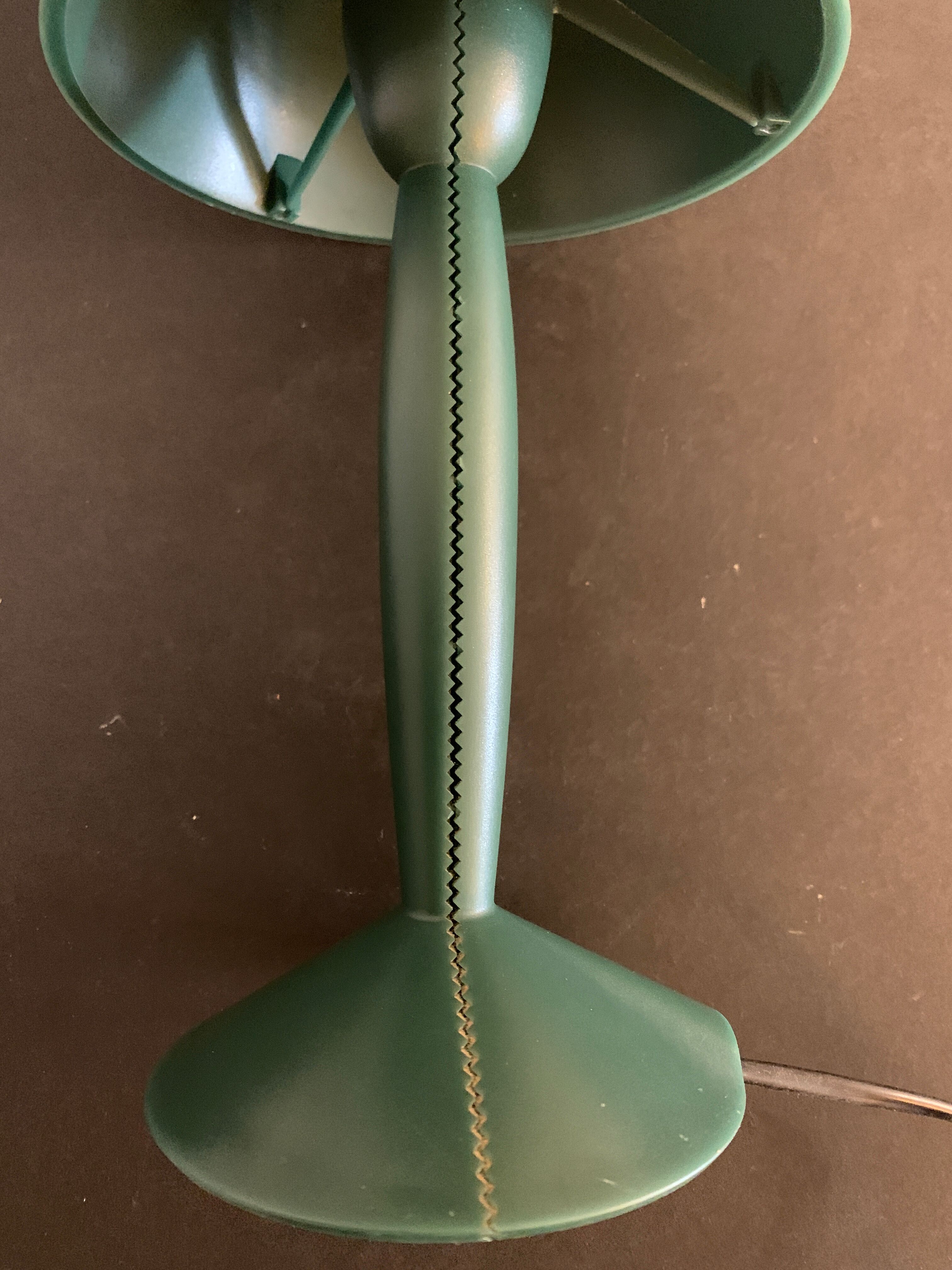 English green lamp Miss Sissi de Flos, design Philippe Starck