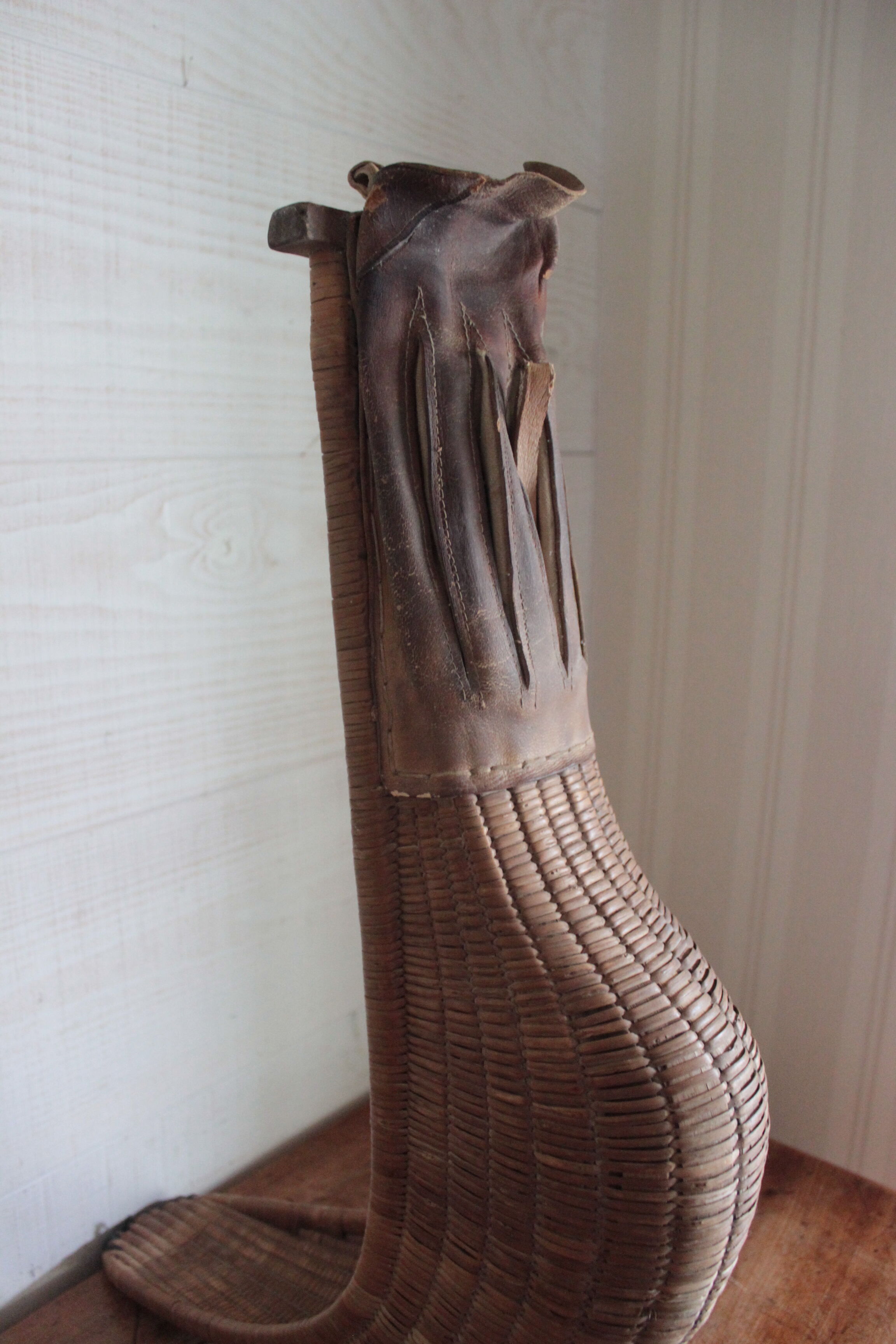 Chistera ancienne, pelote basque, Jai Alai, art populaire, sport