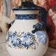 Large vase in Italian faience from the 20th century.