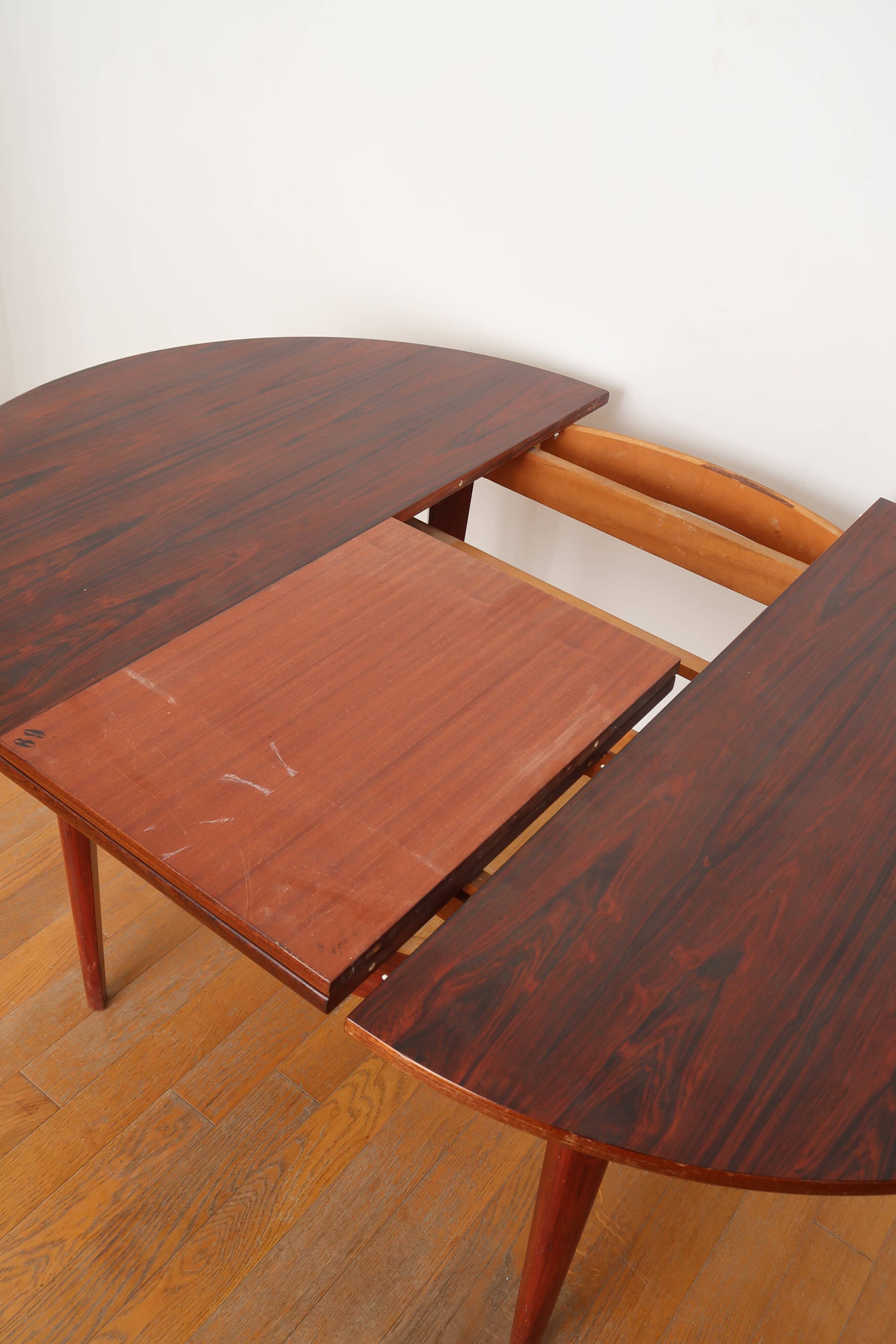 Round table extendable rosewood