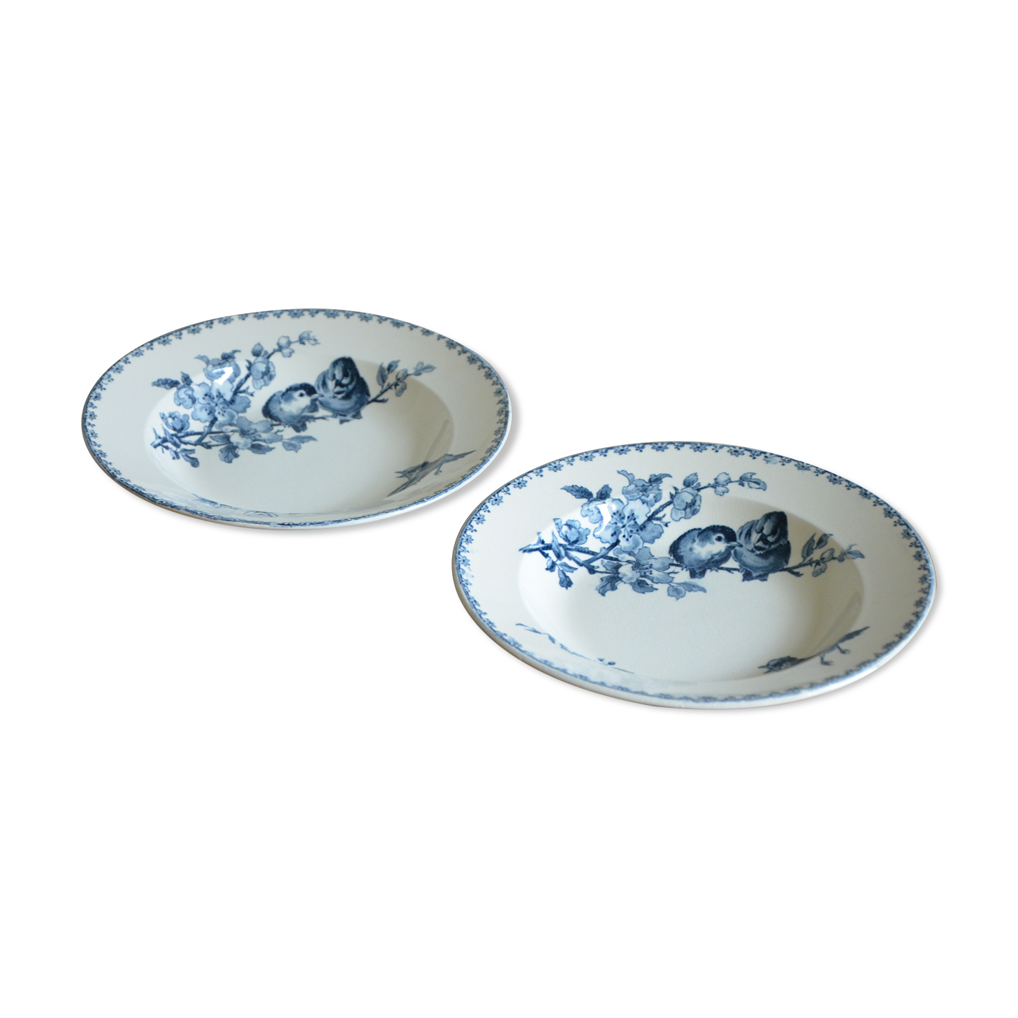 Lot of 2 hollow plates Sarreguemines, Favorite collection