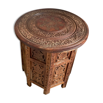 Table style orientale pliable