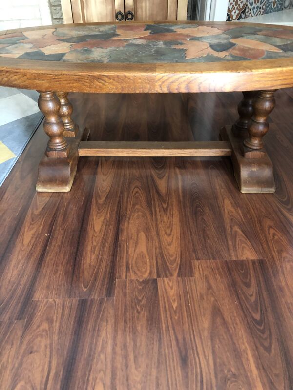 Table basse en bois et céramique Vallauris signée Louis Barrois