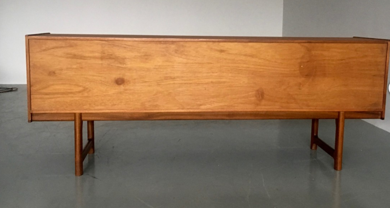 Row A. H. McIntosh Co Ltd of the Kirkcaldy Scotland