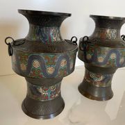 Pair of antique cloisonné bronze vases, China or Japan circa 1900-1930.