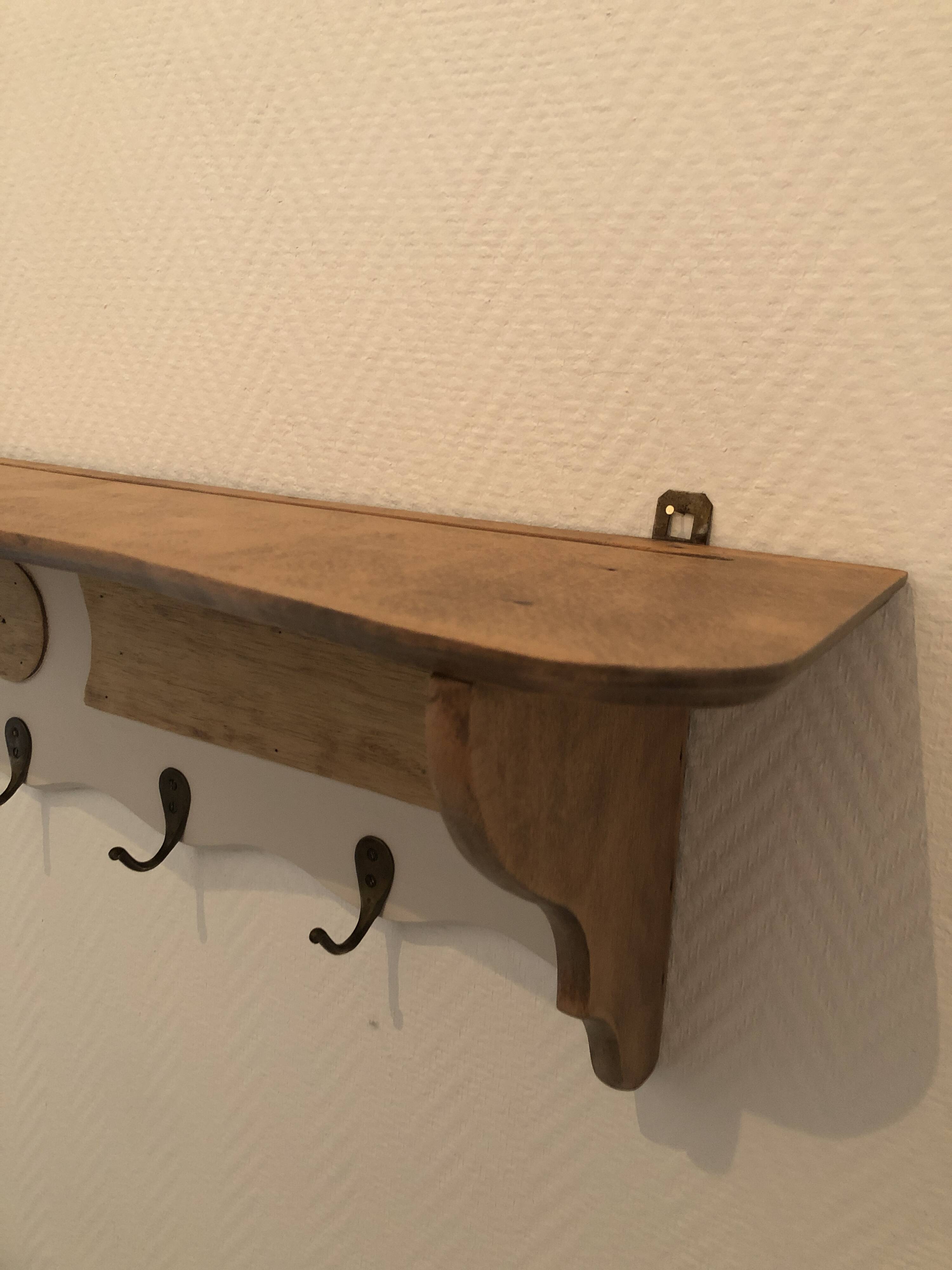 Patère en bois
