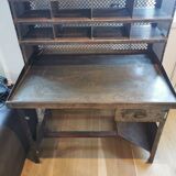 Postal sorting furniture