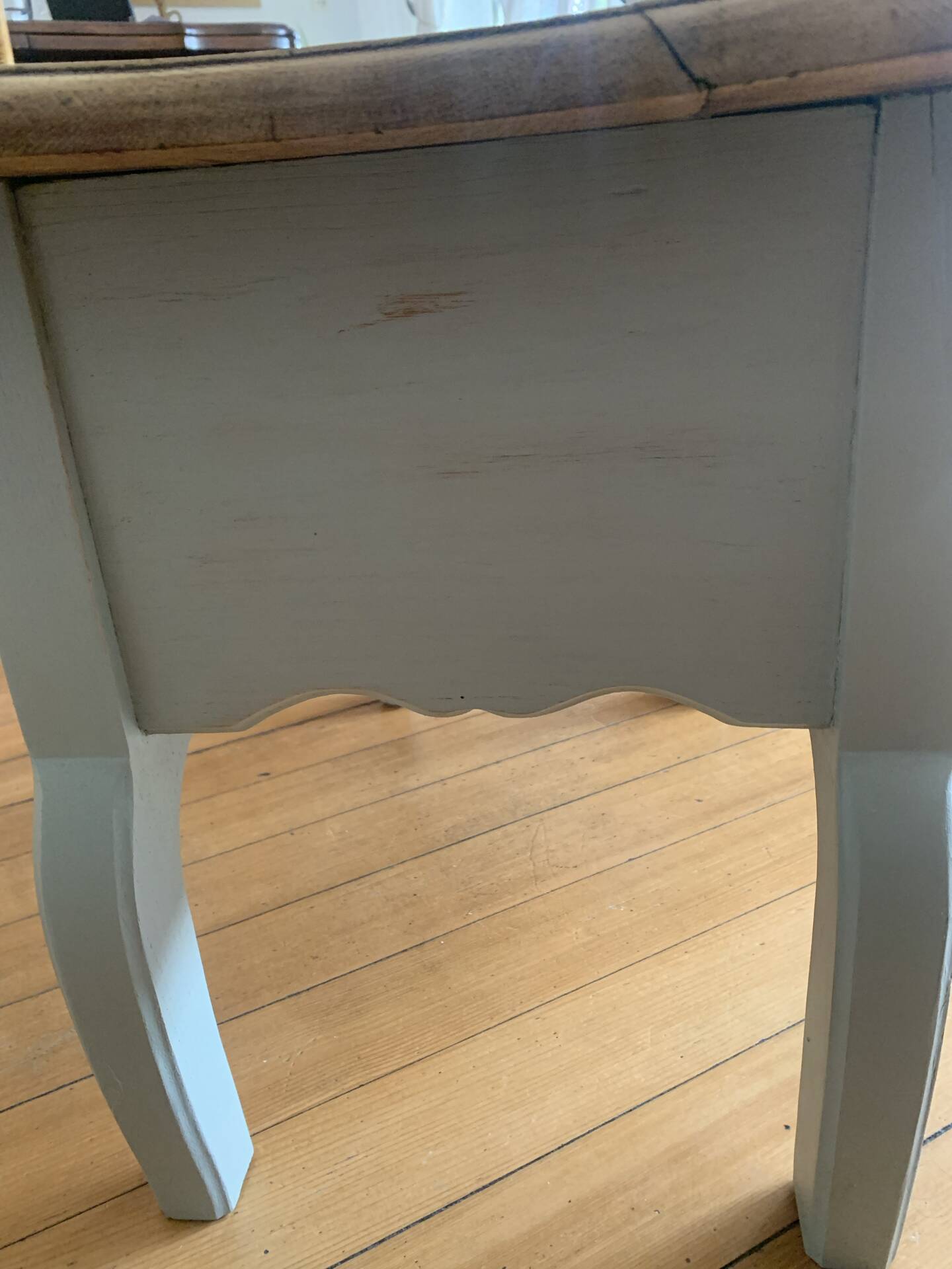 Table basse vintage en chêne, forme libre