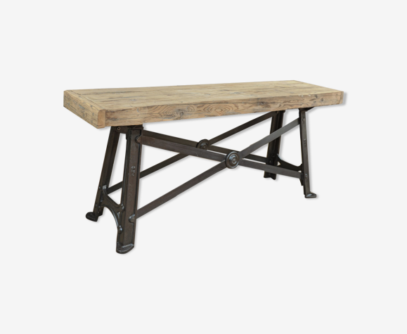Console industrielle en fonte et sapin