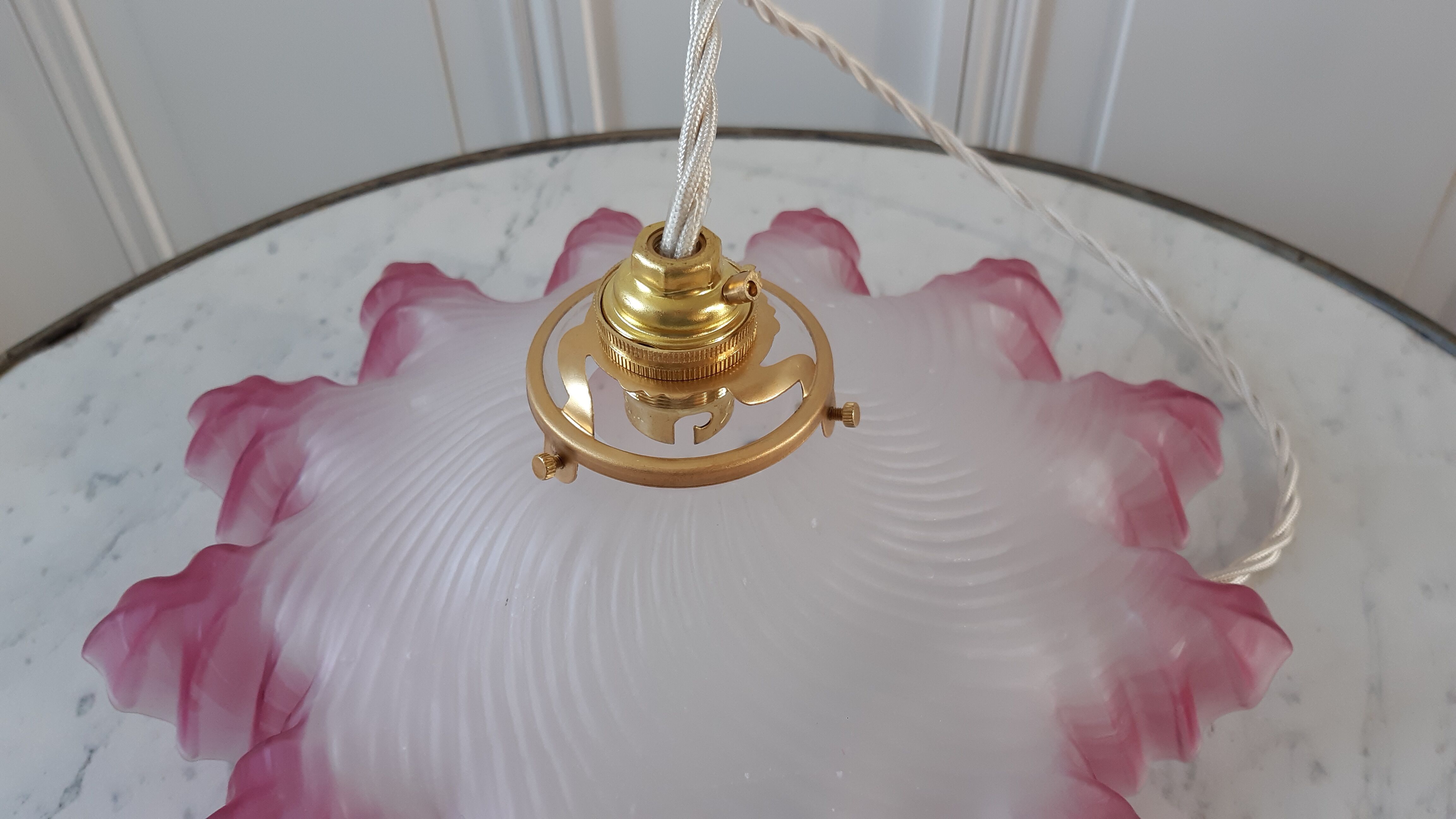 Serrated pendant lamp in pink glass 50s-60s