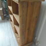 Vintage craft furniture on casters in pitch pine, 6 lockers.