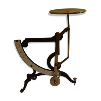 Rare and old balance of Pharmacy early XX century