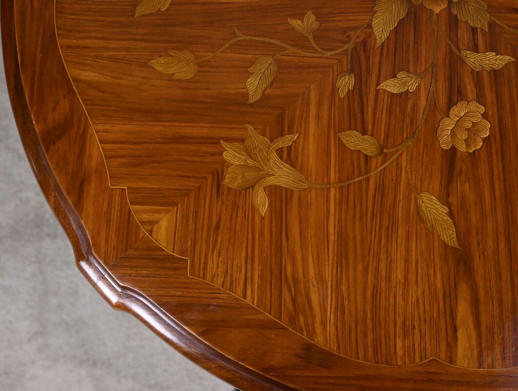 Rosewood marquetry coffee table, Louis XV style – Mid 20th century