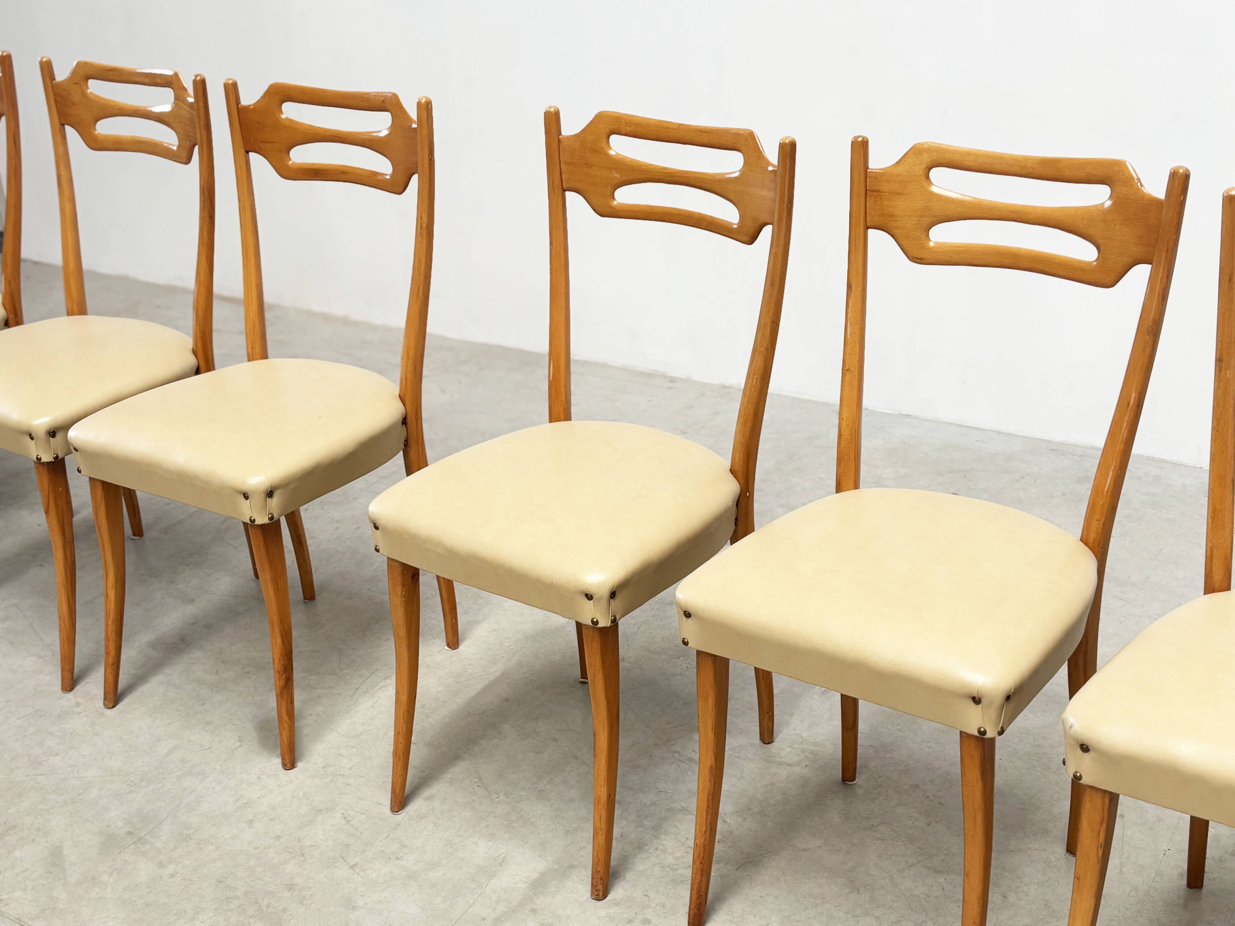 Set of six elegant Italian dining chairs