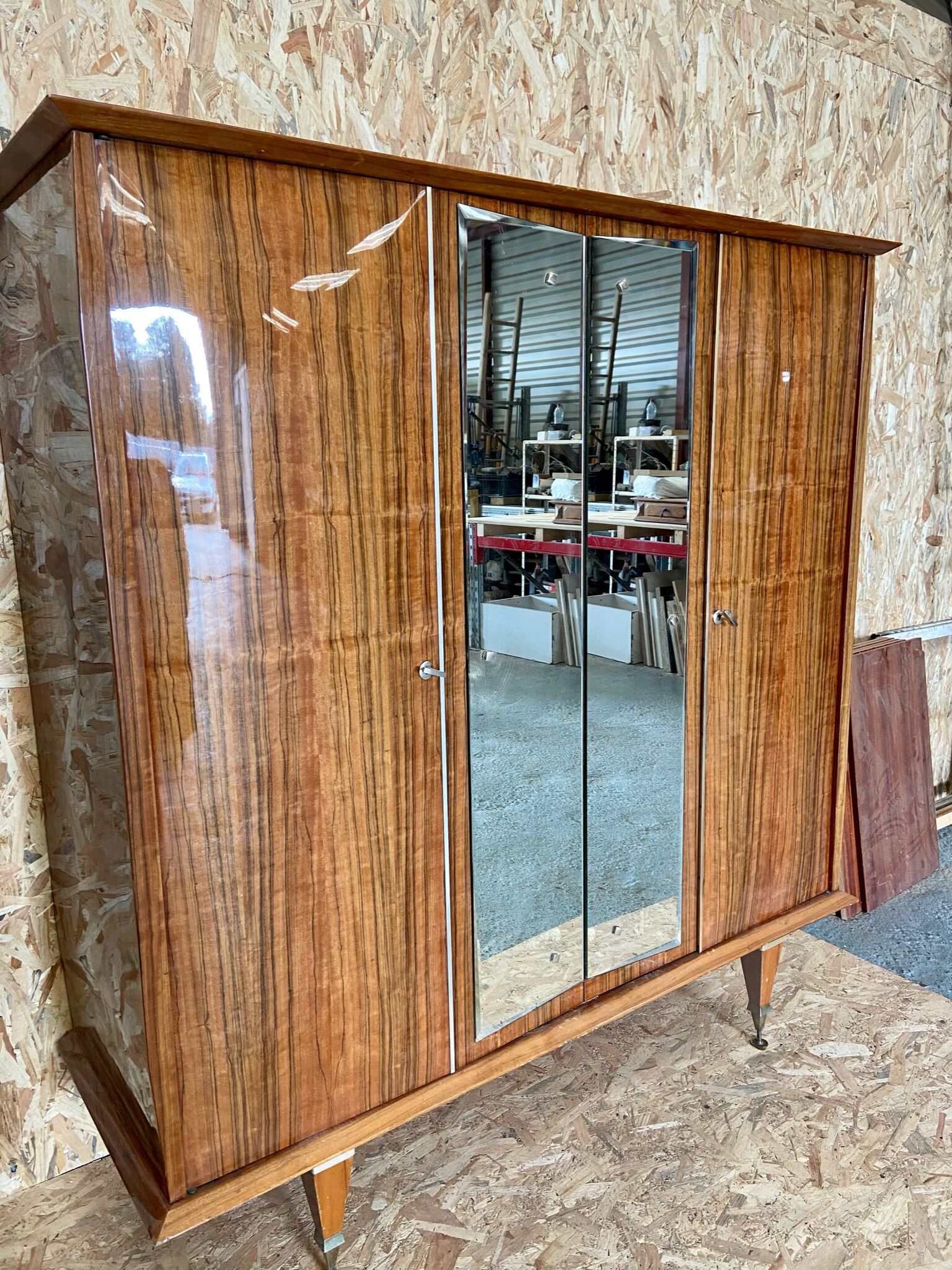 Art Deco wardrobe/dressing room