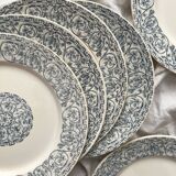 6 iron earthenware flat plates "Renaissance" Creil et Montereau