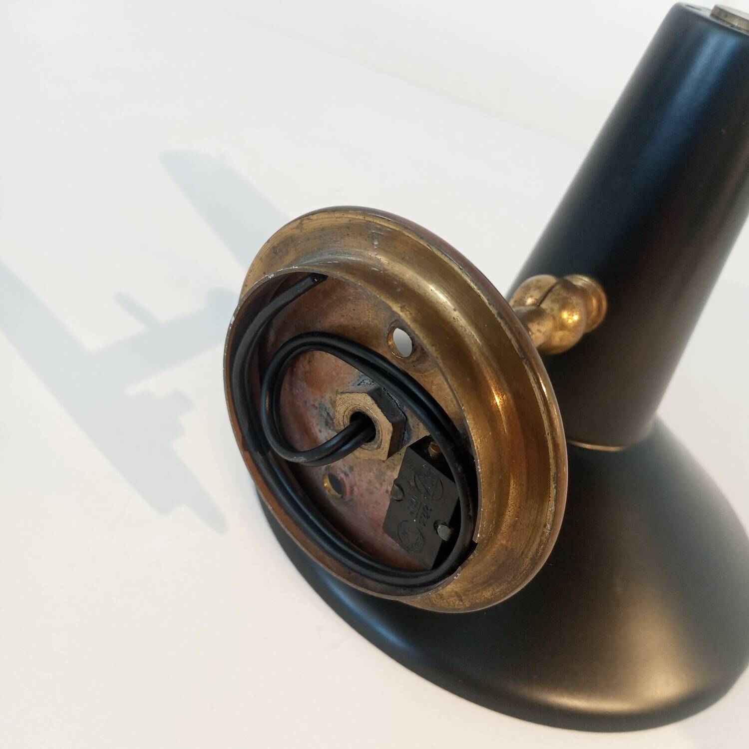 Gino Sarfatti wall lamp, Arteluce edition, Italy, 1950s