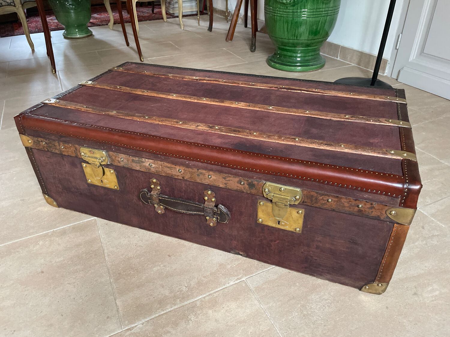 Old trunk Moynat