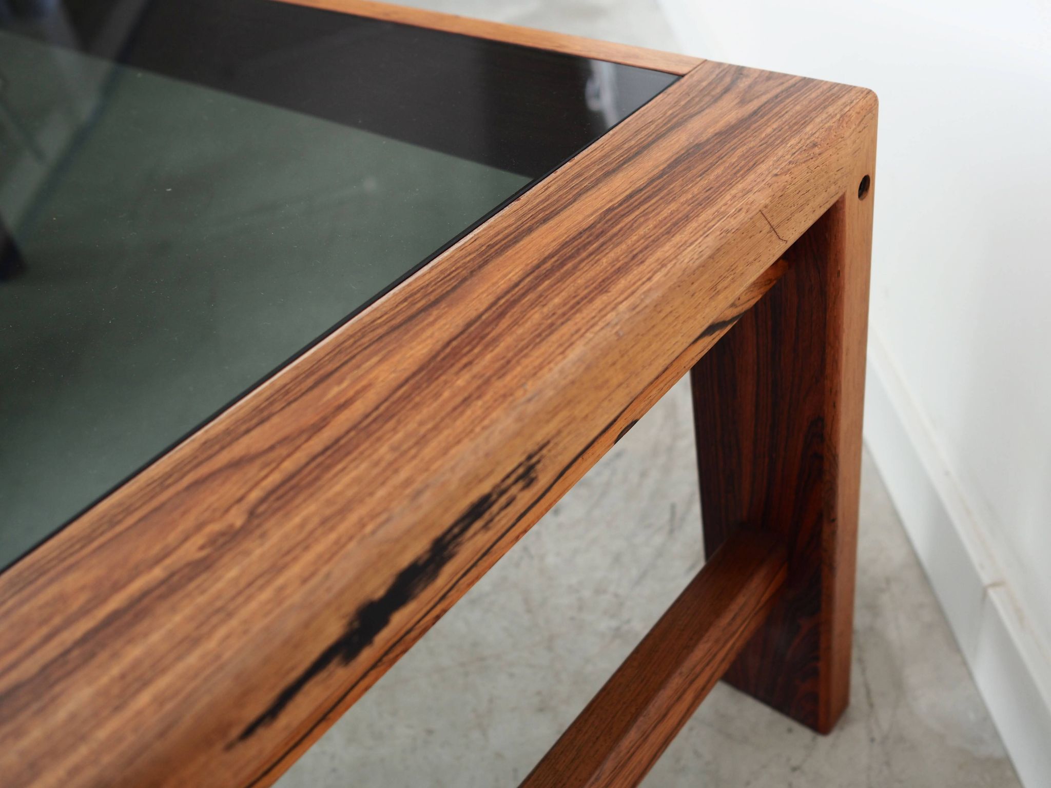 Banc en palissandre, design danois, années 1970, production : Danemark