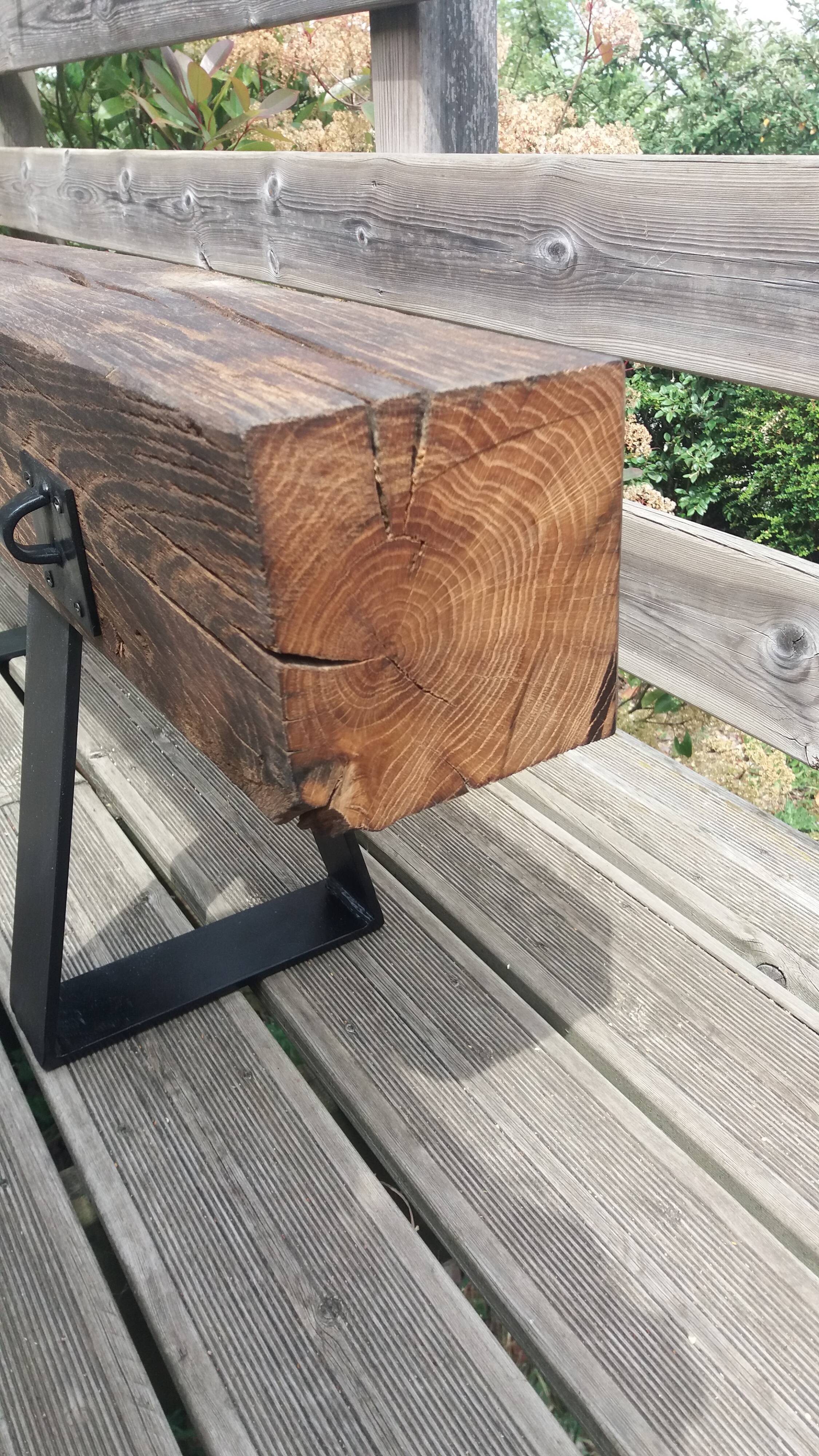 Banc en chêne piétement acier