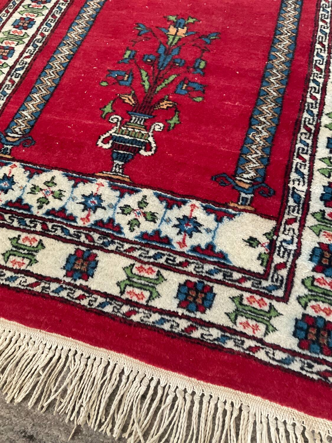 Vintage woven wool rug 130x80