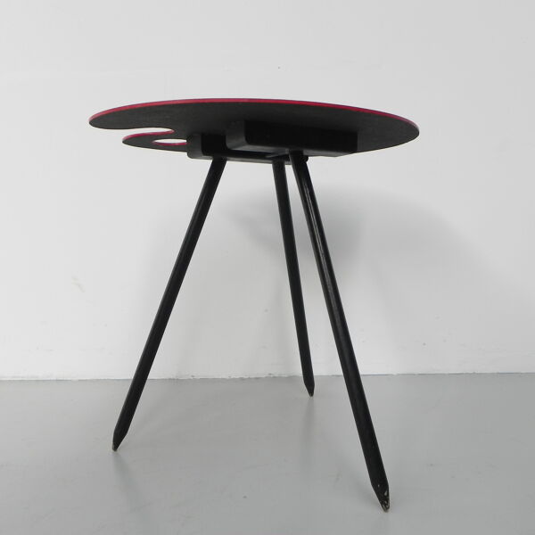 Table d’appoint Bois Manu de Lucien de Roeck, palette de peintre