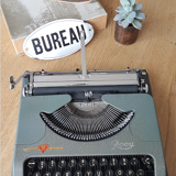 J M Rooy 50s travel writing machine